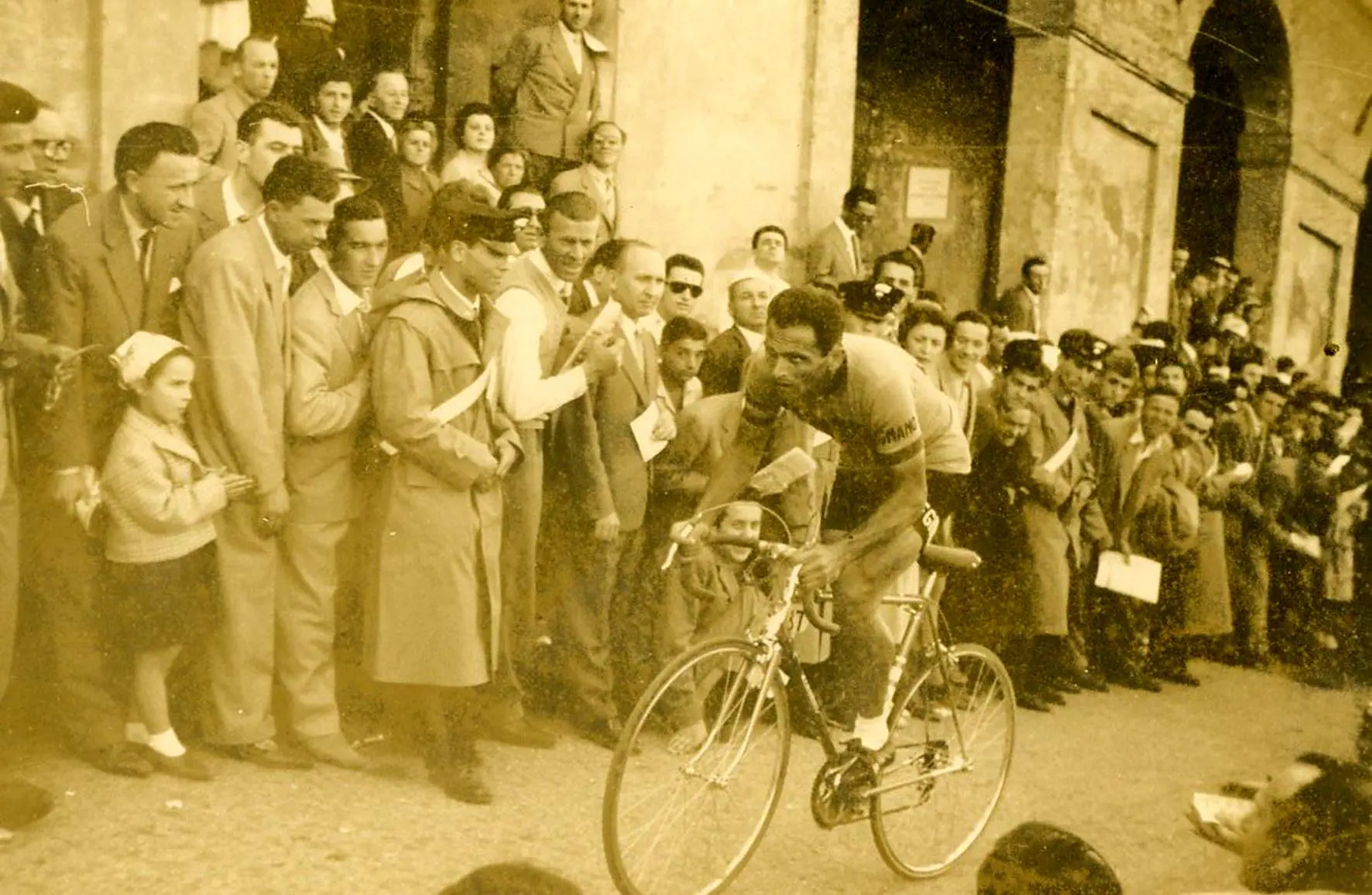 ANÁLISIS | ¿Cuándo se convirtió el ciclismo en un deporte?