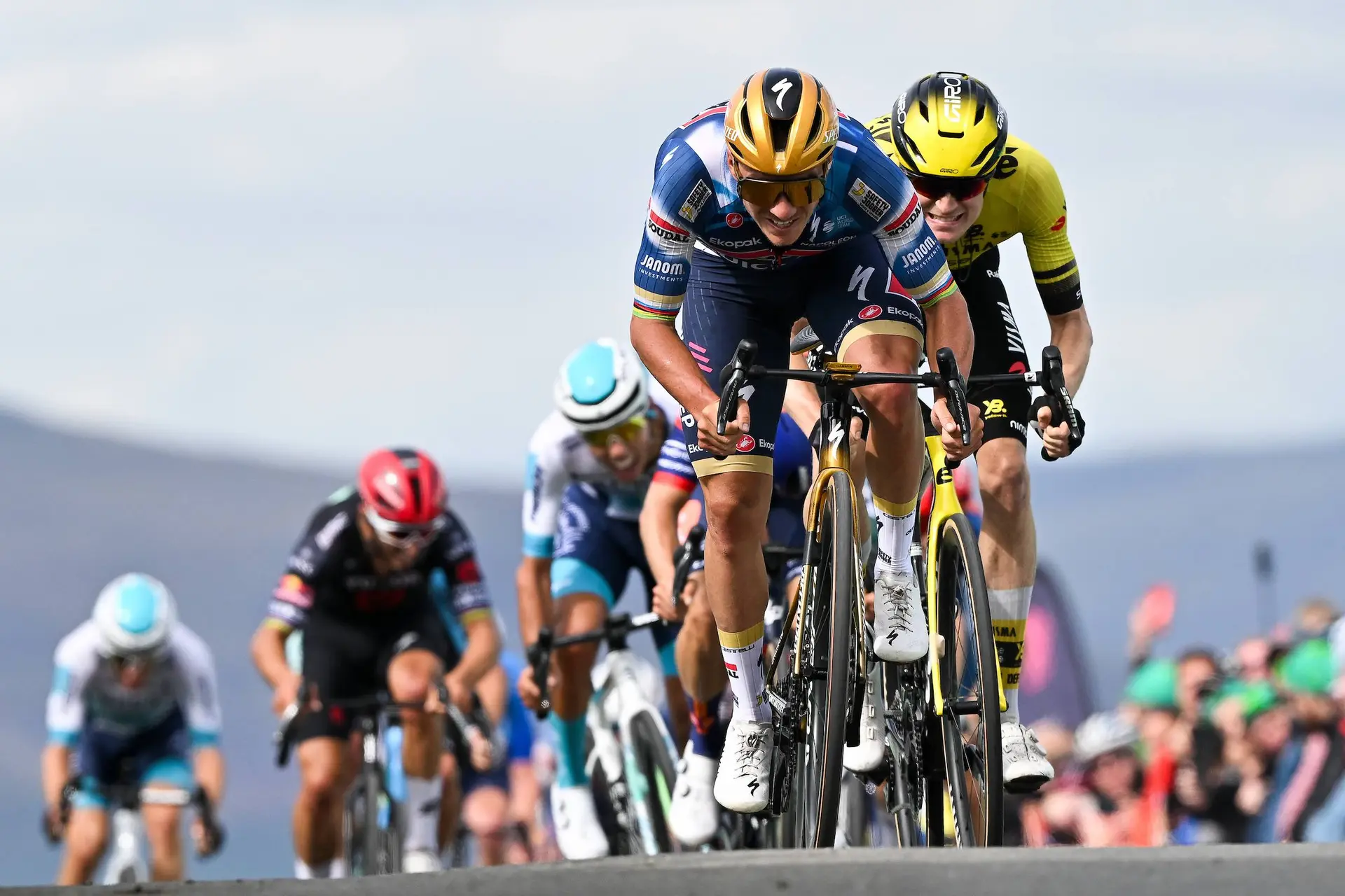 "Quick-Step quería centrarse más en...": Evenepoel, sobre lo que le llevó a fichar por Red Bull
