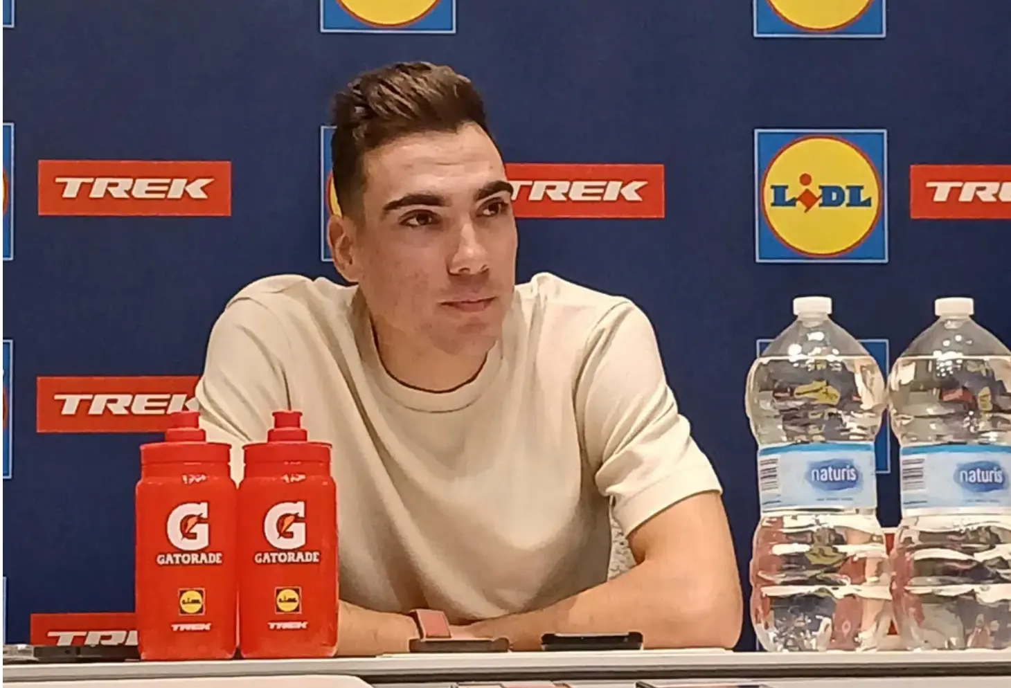Juan Ayuso será el líder del Lidl-Trek en el Tour de Francia 2026