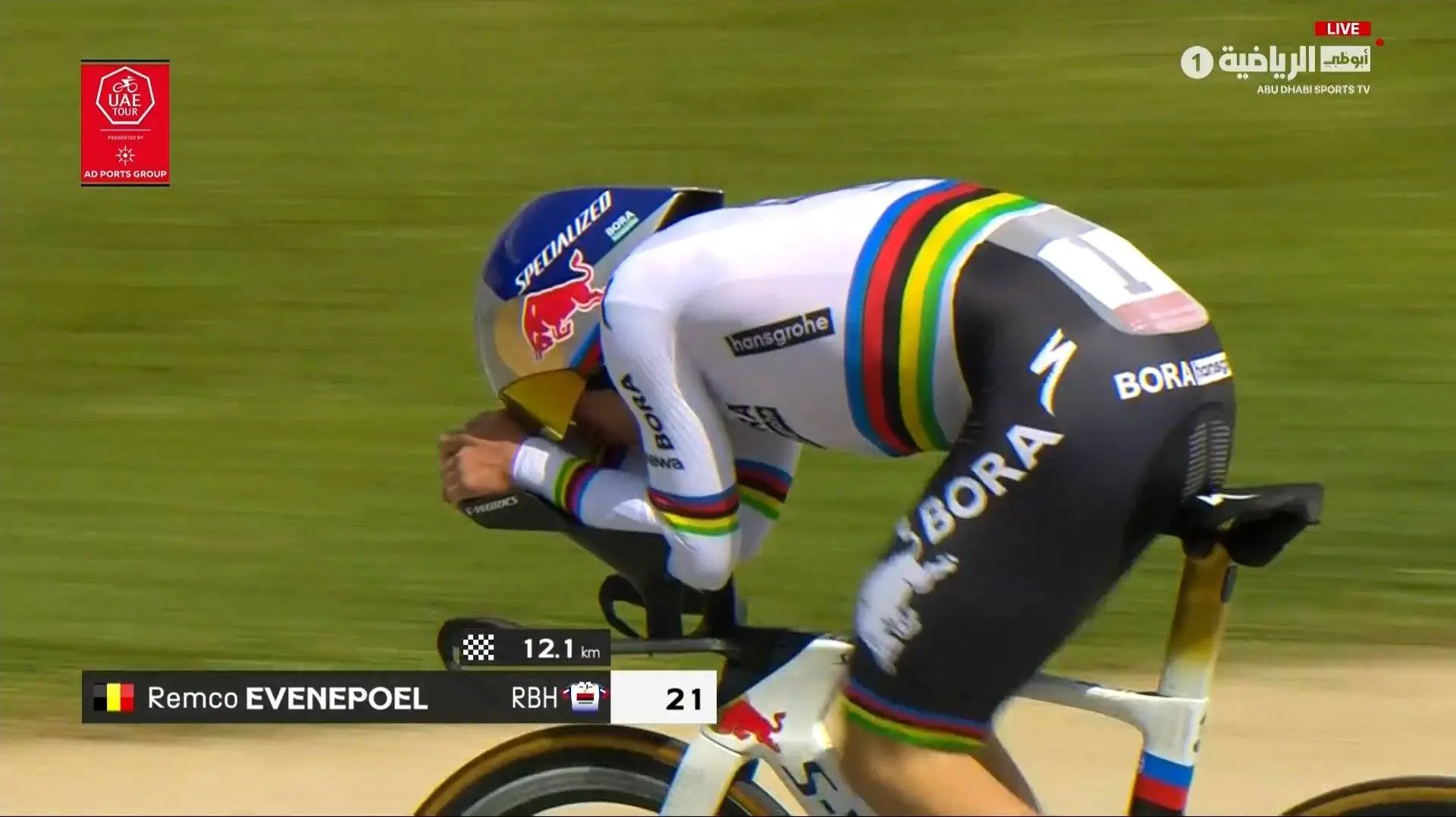 "Es más cómodo defender que atacar": Evenepoel 'hunde' a Del Toro tras la contrarreloj del UAE Tour