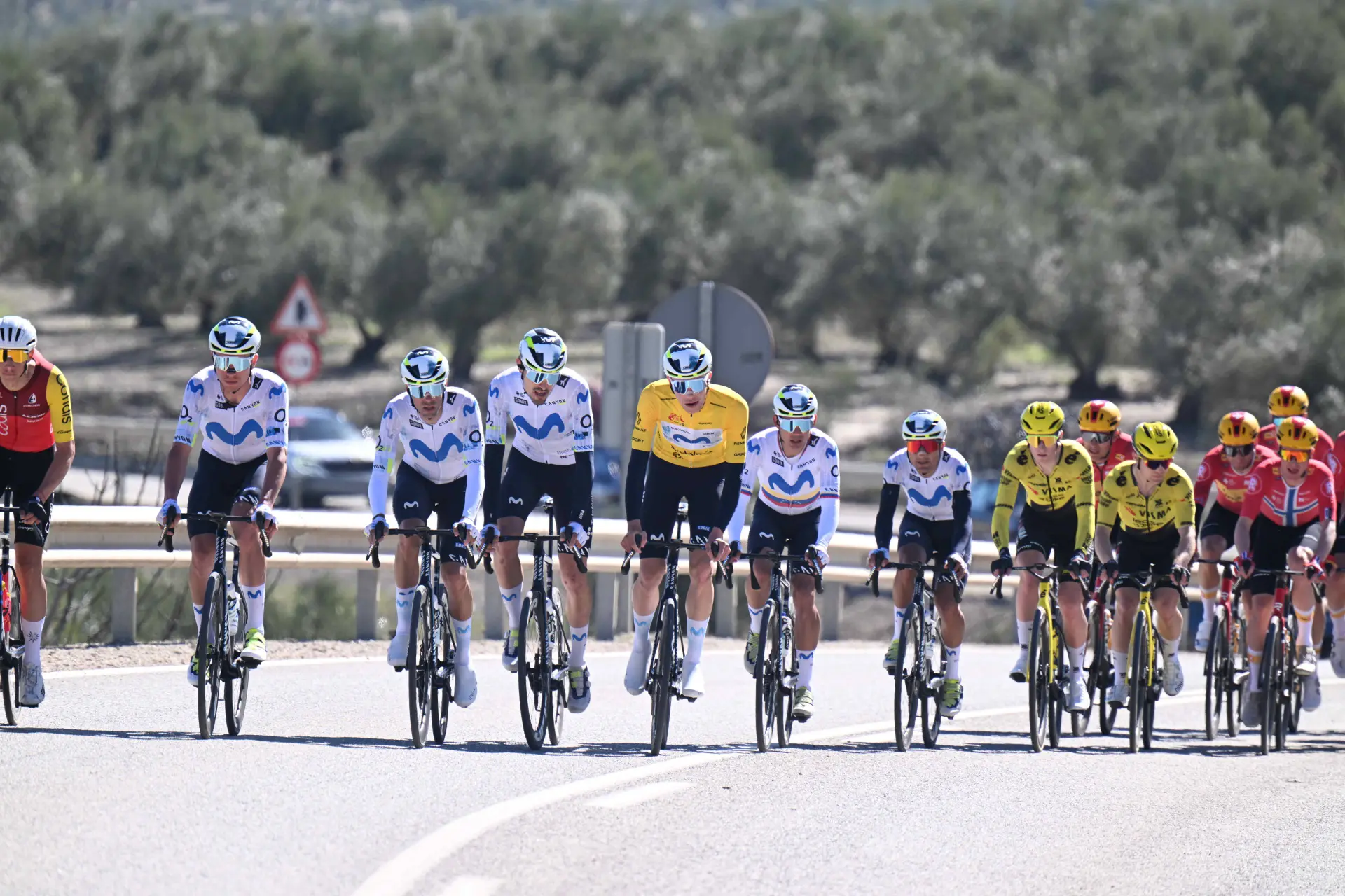 En DIRECTO Vuelta a Andalucía 2026 Etapa 5 | ¡Iván Romeo, a por la victoria en la general contra UAE y Pidcock!