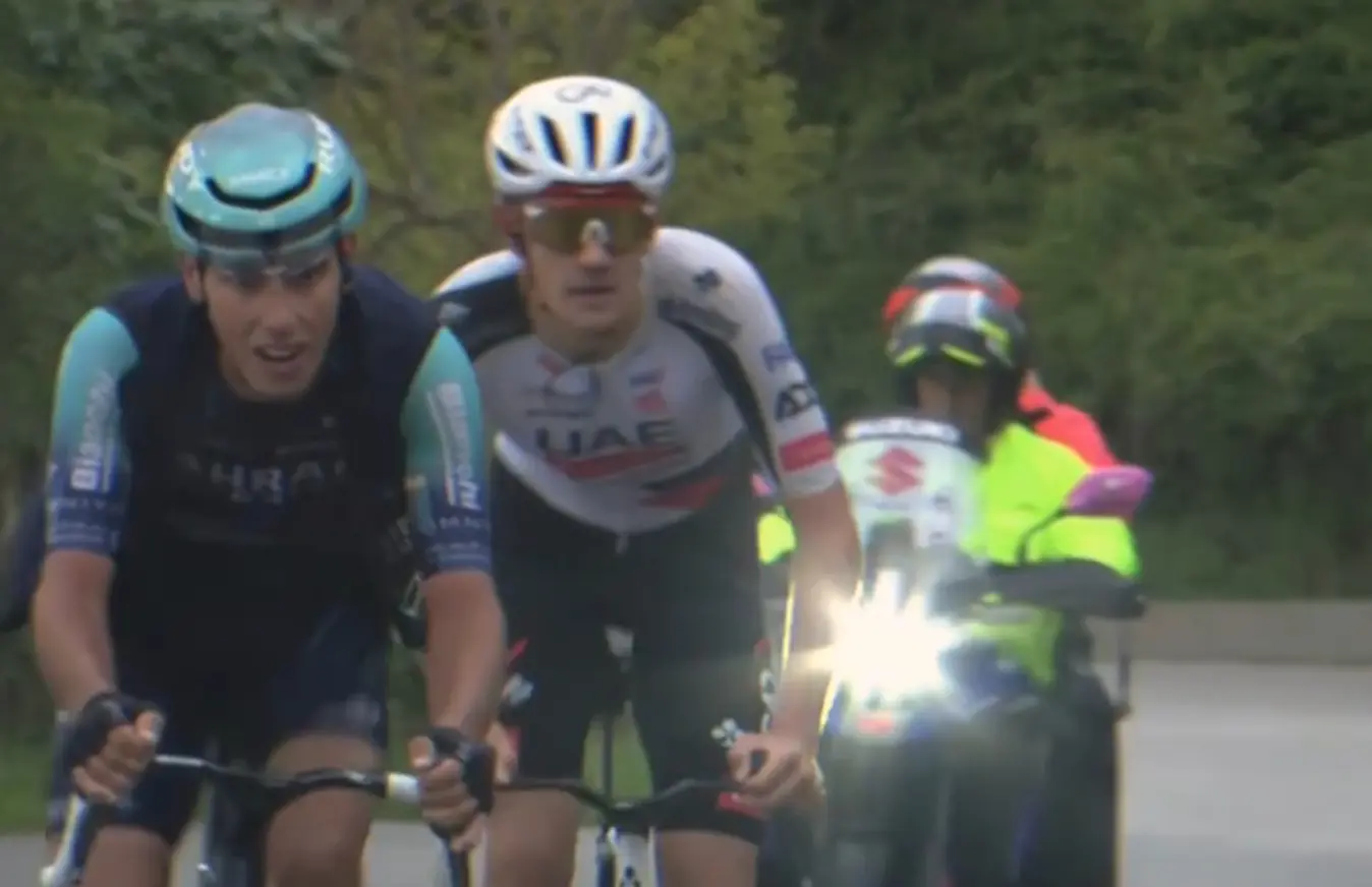 En DIRECTO Giro de Italia 2026 Etapa 5: ¡Igor Arrieta en cabeza de carrera tras un ataque desde la fuga!