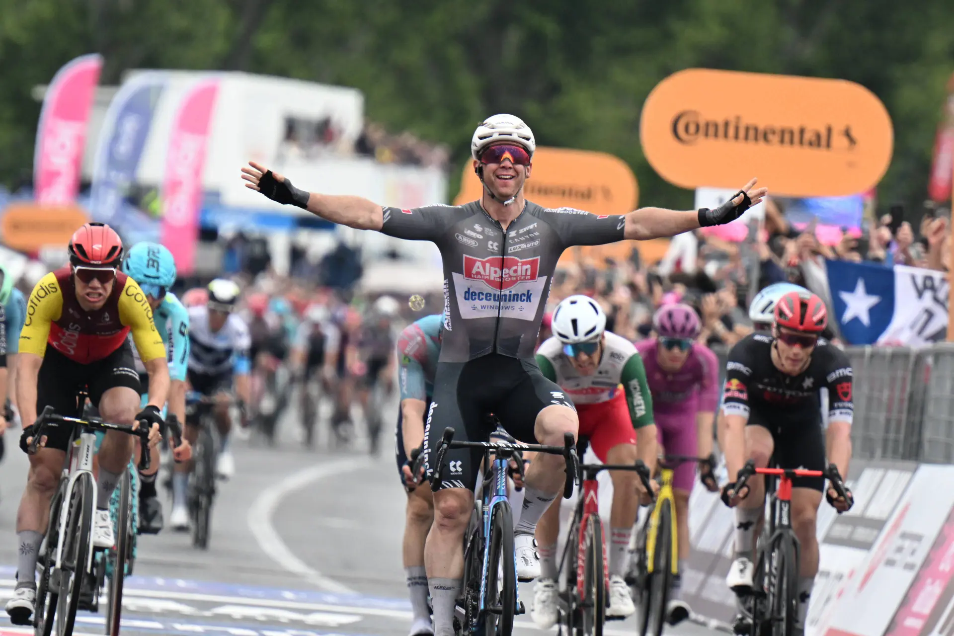 Kaden Groves, esprinter de élite mundial