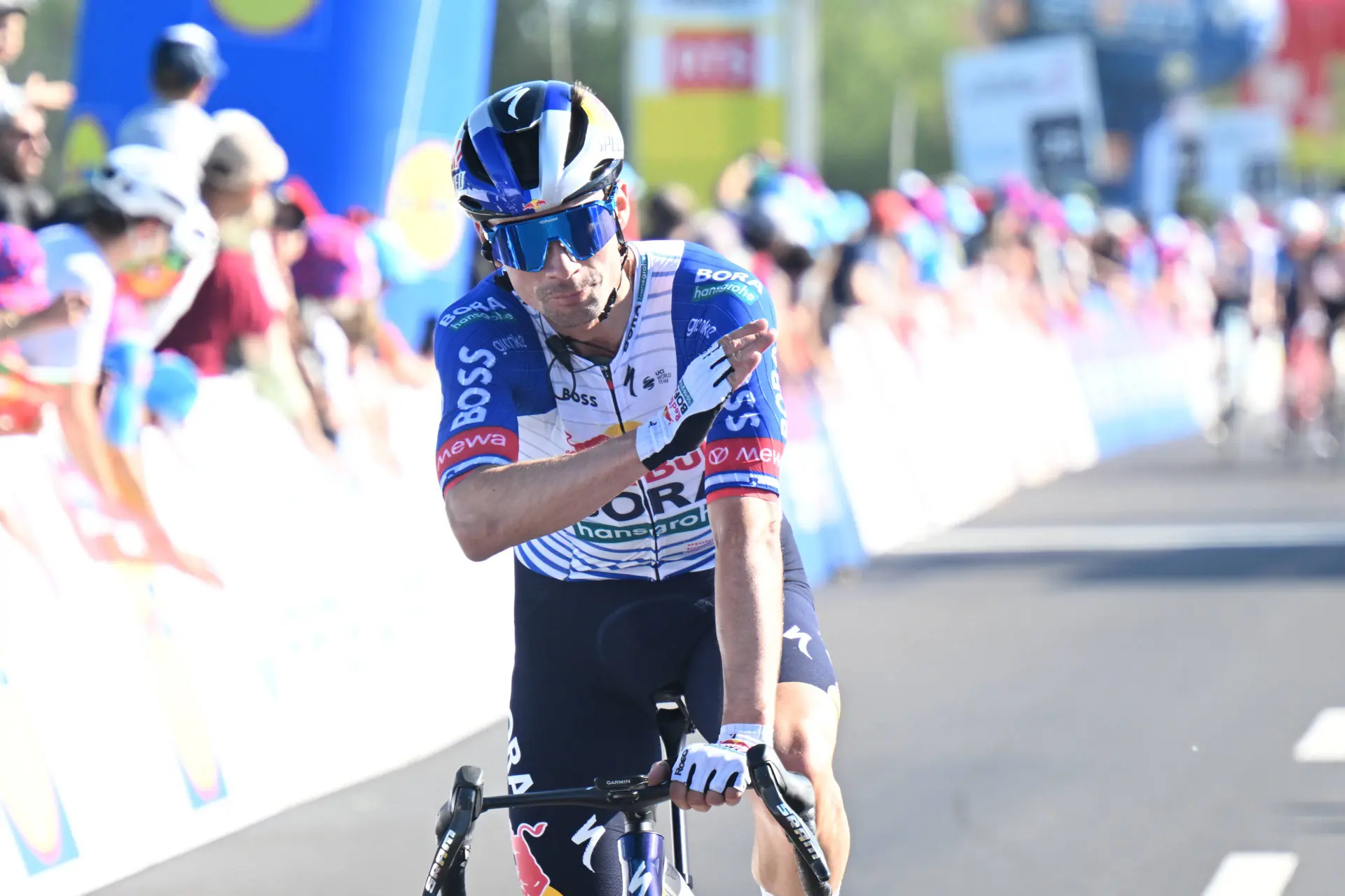 Primoz Roglic en la Tour de Romandie 2026