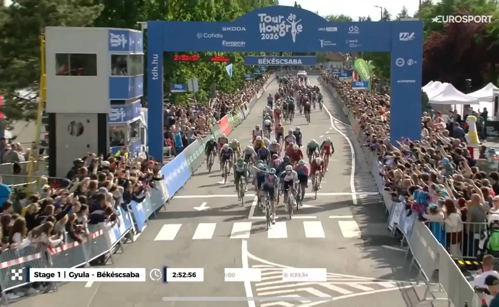 Tim merlier wins stage one of Tour de Hongrie