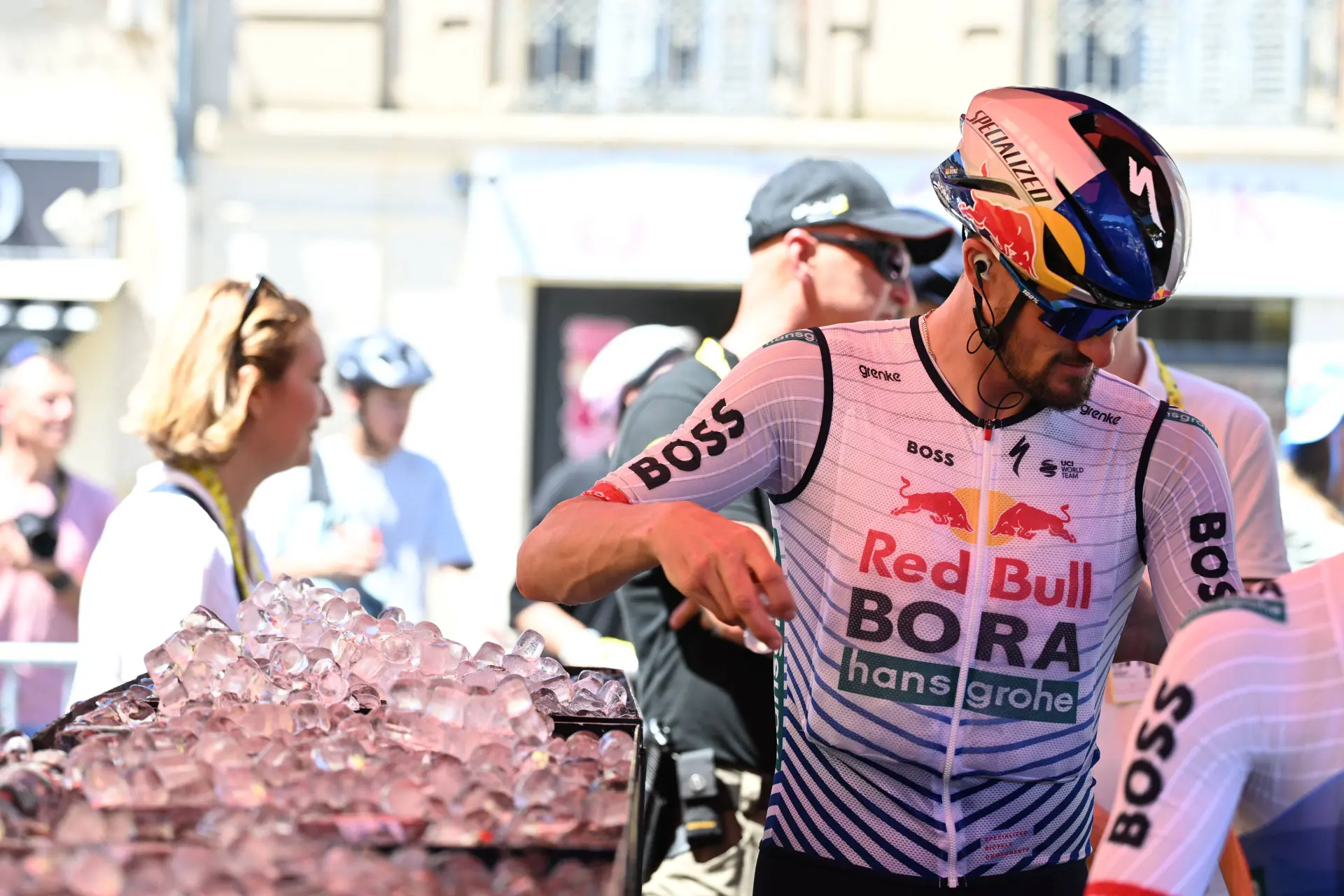 ÚLTIMA HORA: La 9a etapa del Tour de Francia 2026 se reduce 30 km por alerta roja de ola de calor y cambia a un recorrido de emergencia