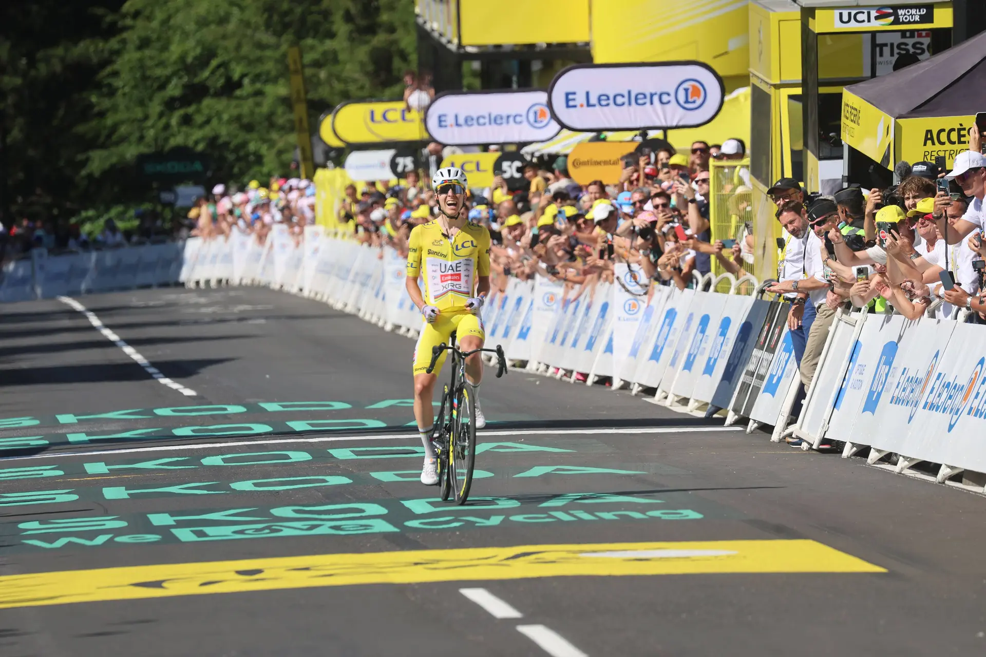 Resultados Tour de Francia 2026 Etapa 10: Tadej Pogacar aniquila a Jonas Vingegaard y Juan Ayuso le roba el blanco a Isaac del Toro