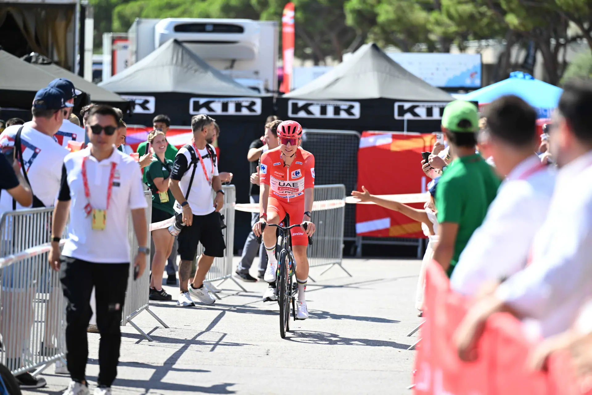 EN DIRECTO Vuelta a España 2026: Tadej Pogacar Etapa 4 intentará sentenciar la carrera en Andorra