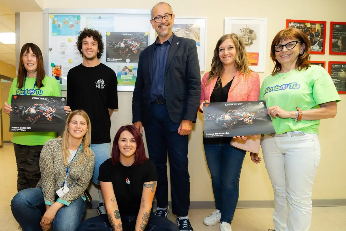 Solidarietà: Bezzecchi protagonista di “Caschi per il Cuore”