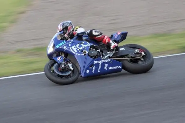 8 hours suzuka 2014 test official day1 2