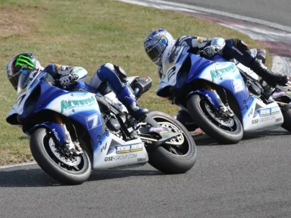airwaves yamaha gse racing 2009