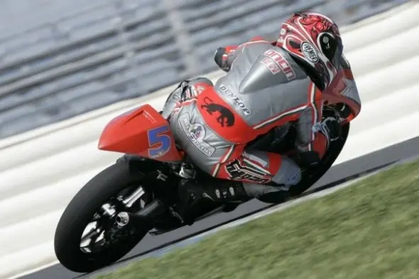 alexis masbou action jerez loncin 125cc
