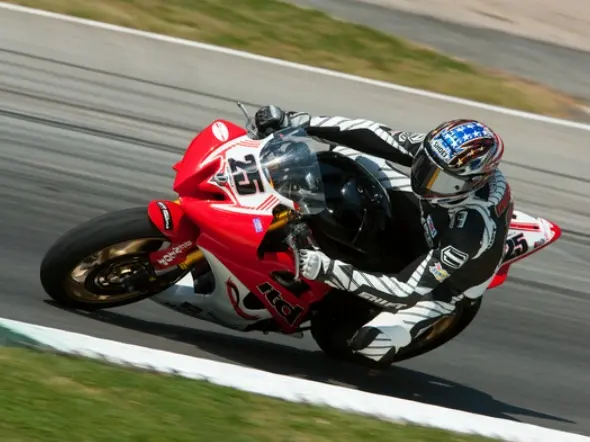 ama supersport road atlanta day1 2010