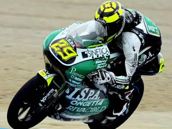 andrea iannone win motegi 2009
