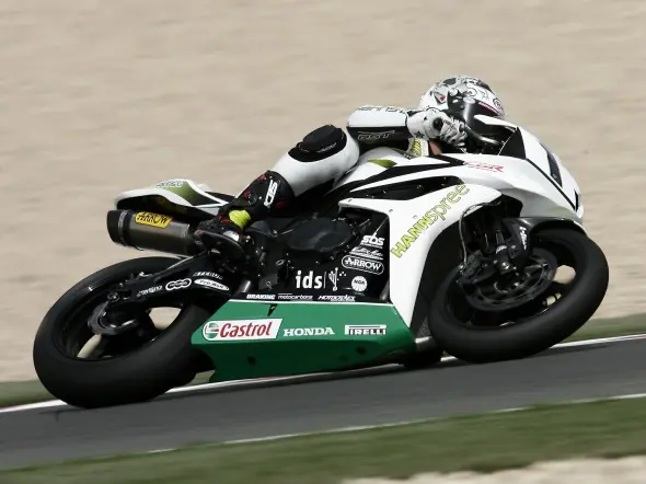 andrew pitt losail supersport 2009 race