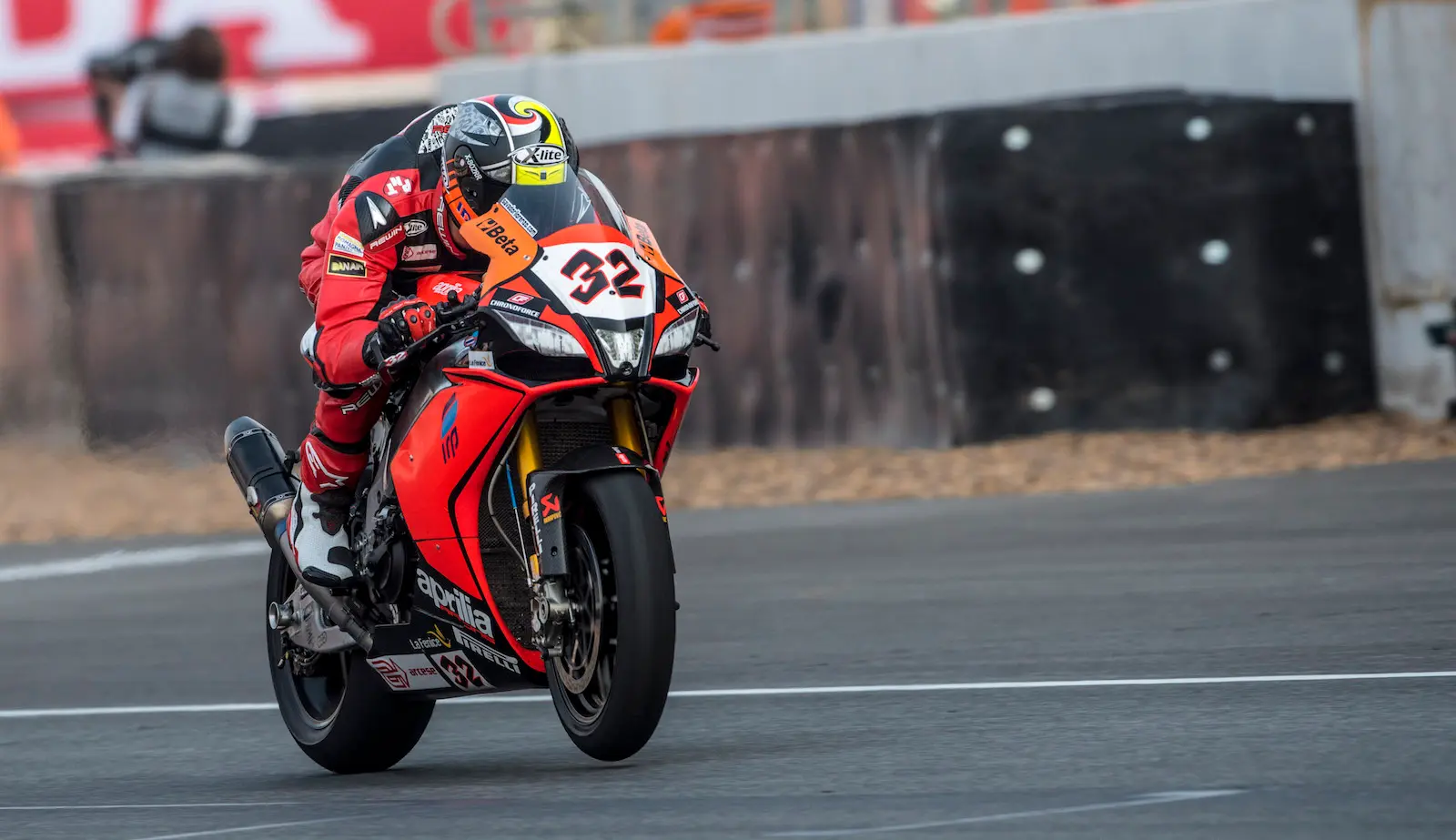 aprilia1