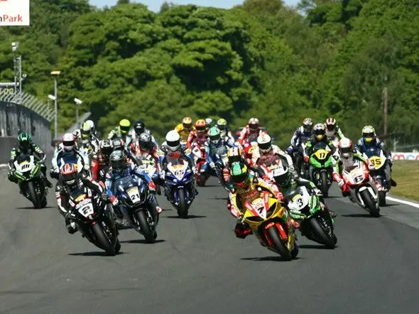 bsb preview thruxton 2011 2