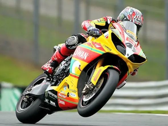 bsb race1 oultonpark 2012 2