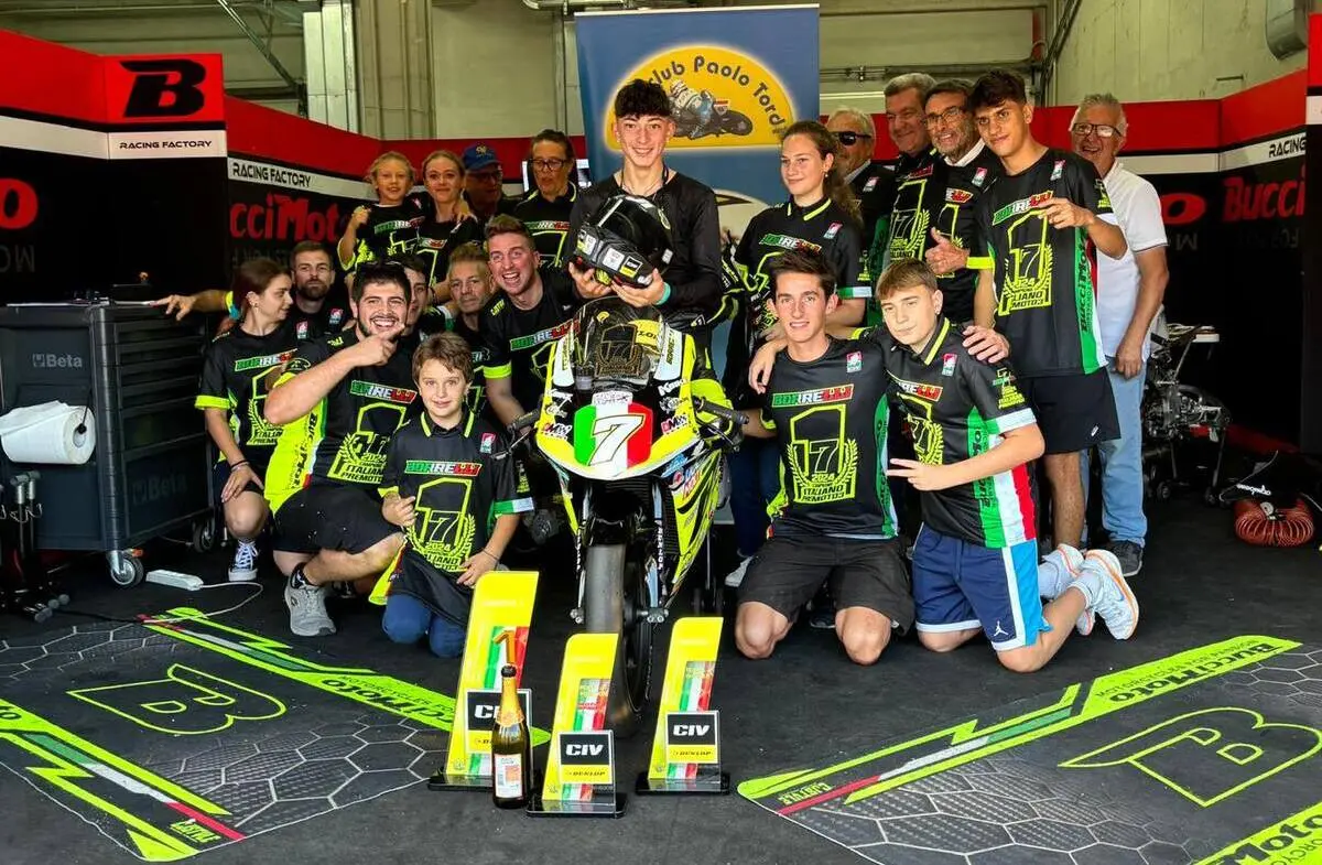 Borrelli campione CIV PreMoto3, Bucci in paradiso "Un'emozione grande"