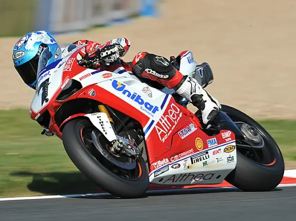 carlos checa prove2 magny cours 2011
