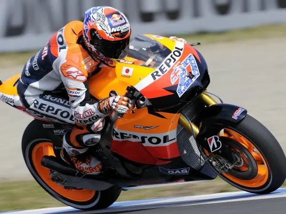 casey stoner pole motegi 2011