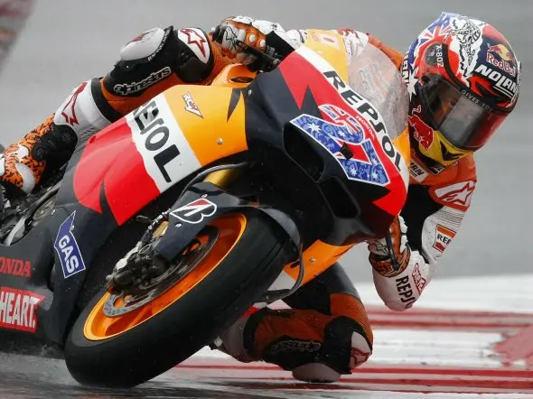 caseystoner gara silverstone 2011