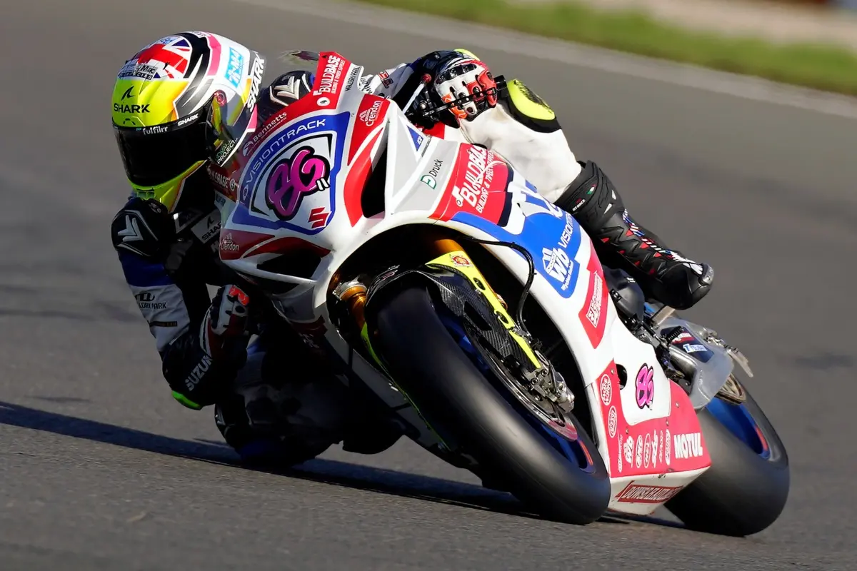 charlie nesbitt donington british superbike 2022