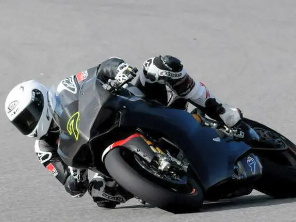 chaz davies ducati superbike team 2014