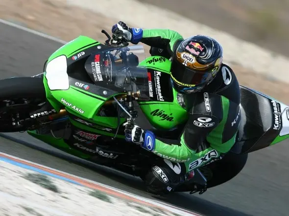 chris vermeulen test kawasaki ninja