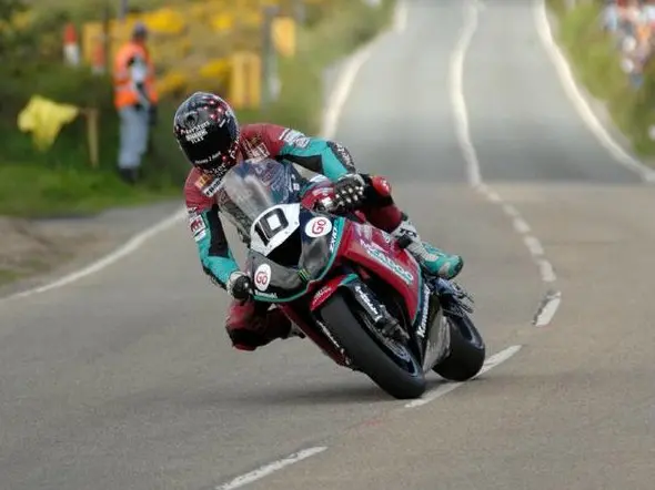 conor cummins tt2010 mcadoo