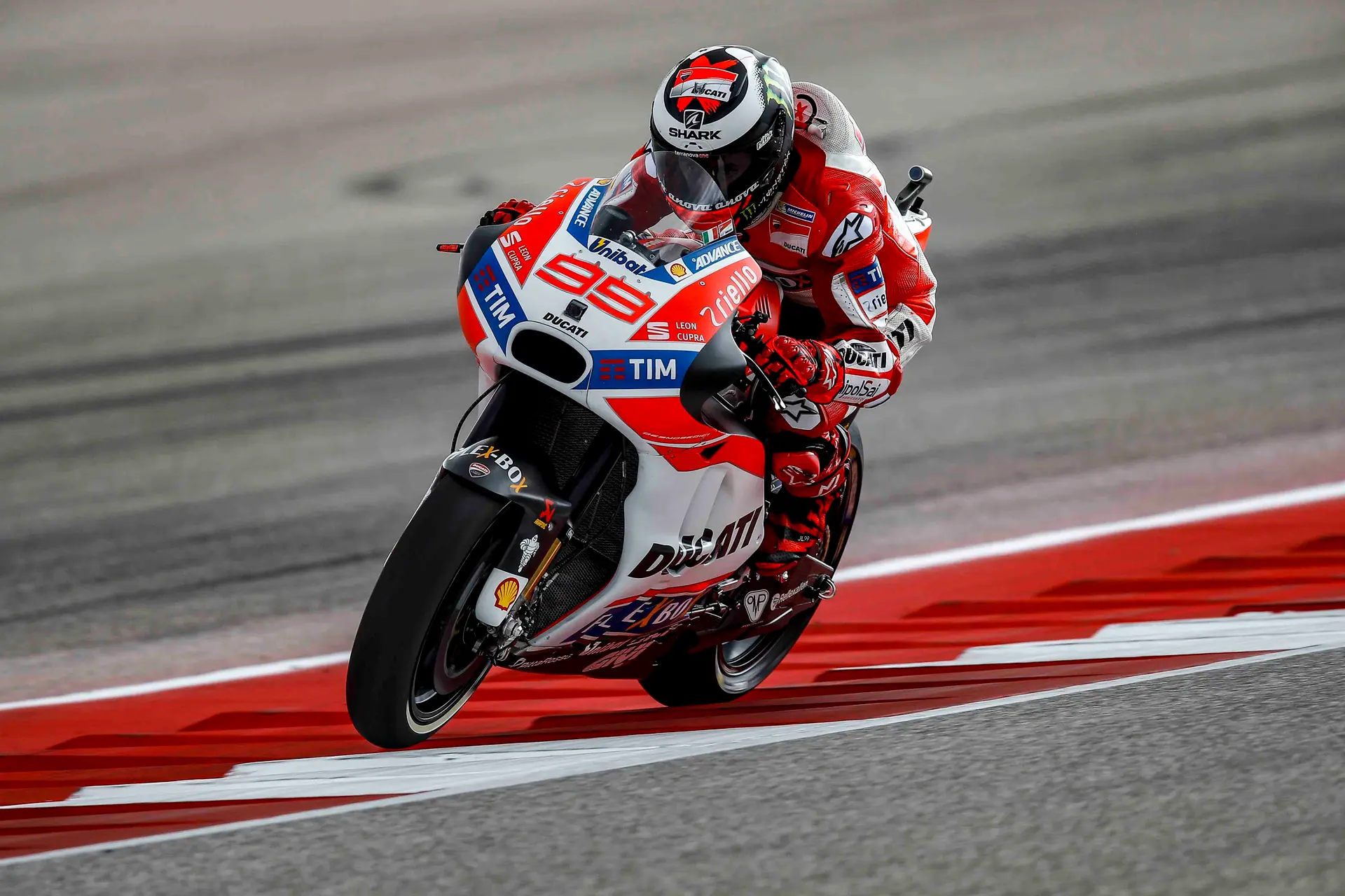 cover ducati 3