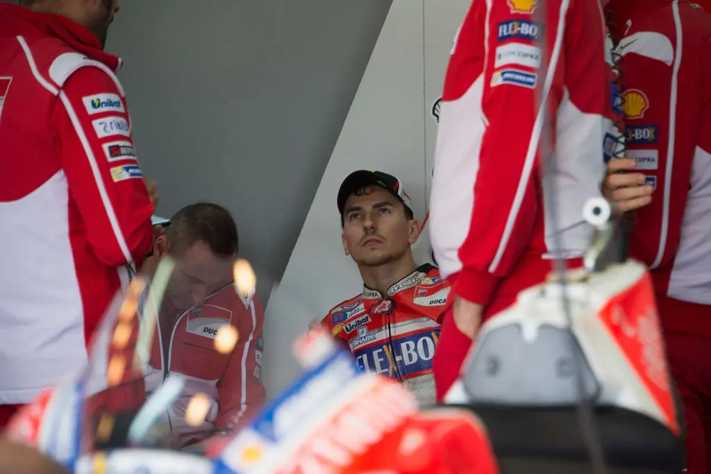 cover jorge lorenzo