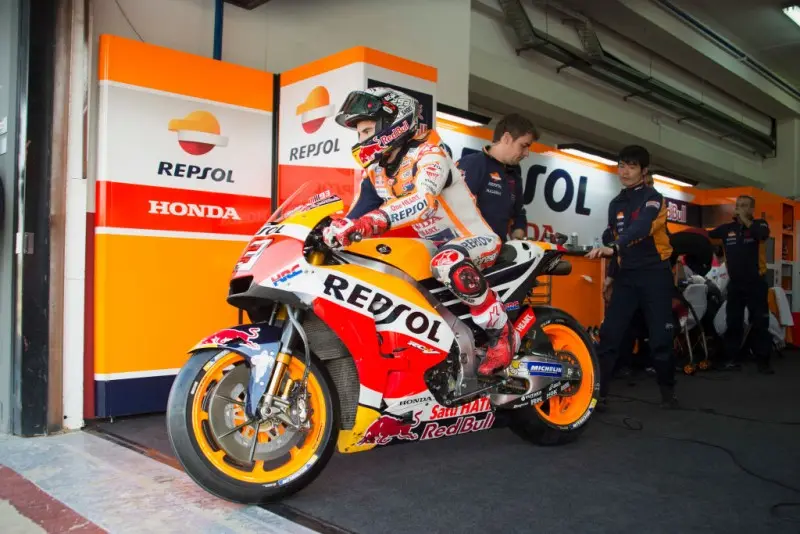 cover marquez e1513749354804