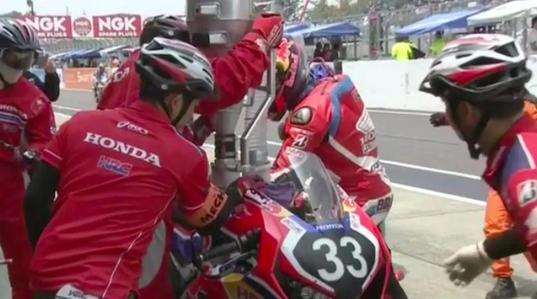 cover pit stop1 e1564285924844