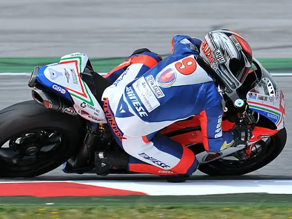 danilo petrucci qualifiche1 portimao 2011