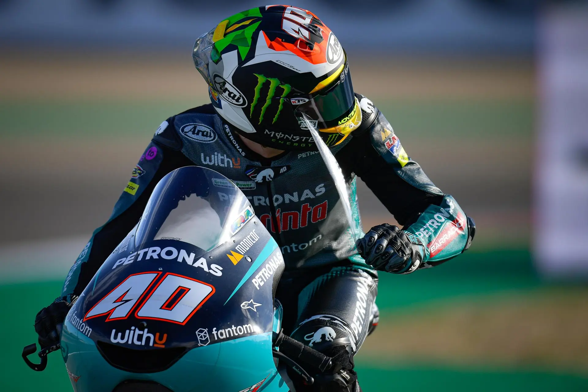 darryn binder moto3