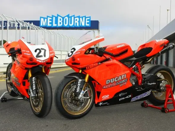 ducati motologic racing 2010 2