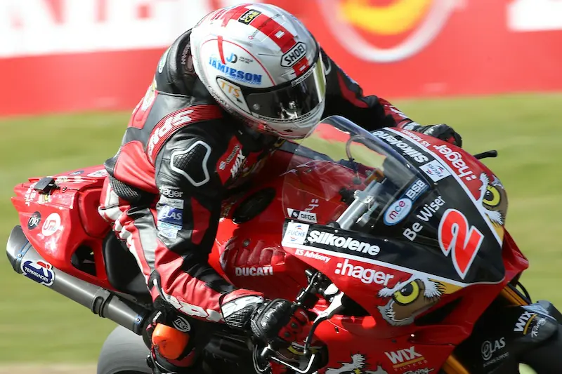 glenn irwin bewiserducati