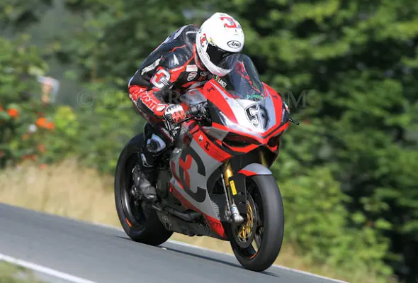 idm superbike schleiz race1 2014 2