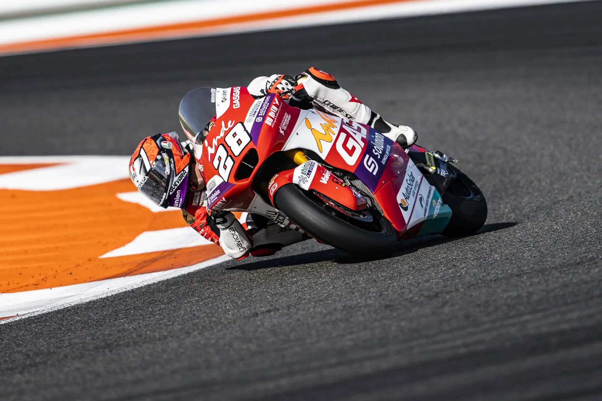 izan guevara moto2