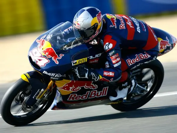 jonas folger warm up lemans 2011