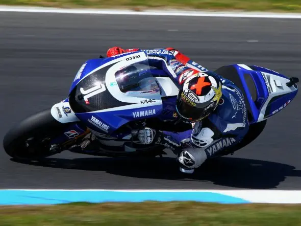 jorge lorenzo race phillip island 2011