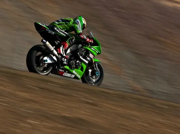 kawasaki wsbk 2009 action