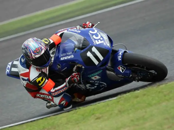 kousuke akiyoshi fcctsr suzuka 2011 8h