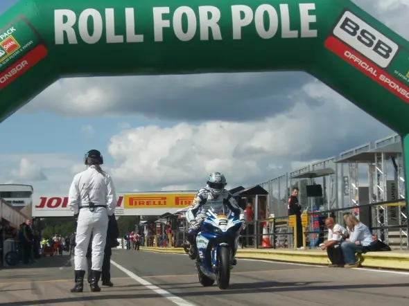leon camier roll for pole mallory park
