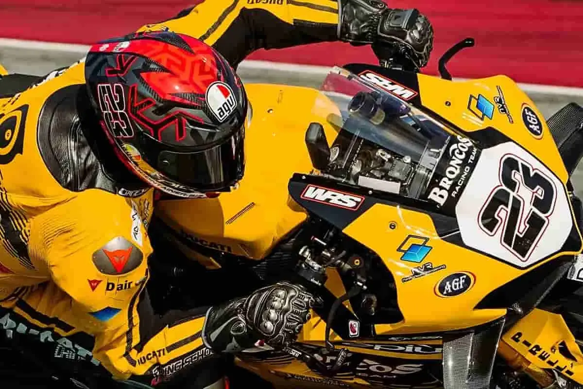luca salvadori sbk 2024 min