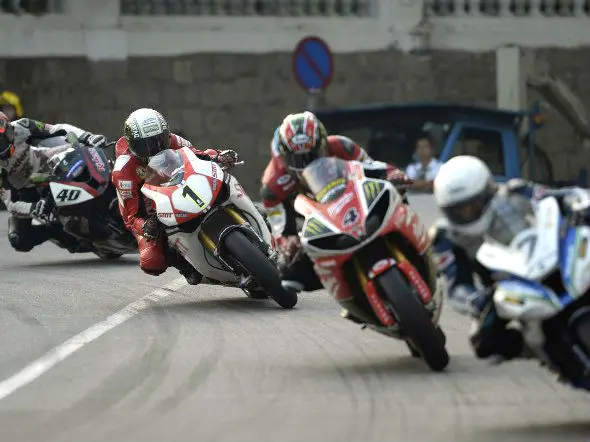 macau gp warm up 2