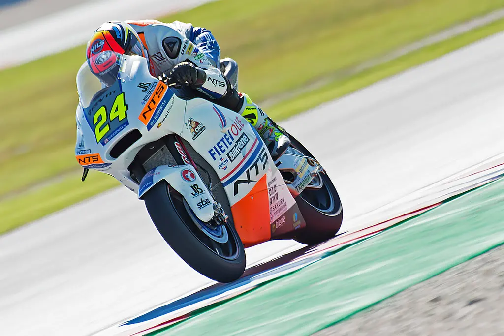 moto2 corsi lan7735
