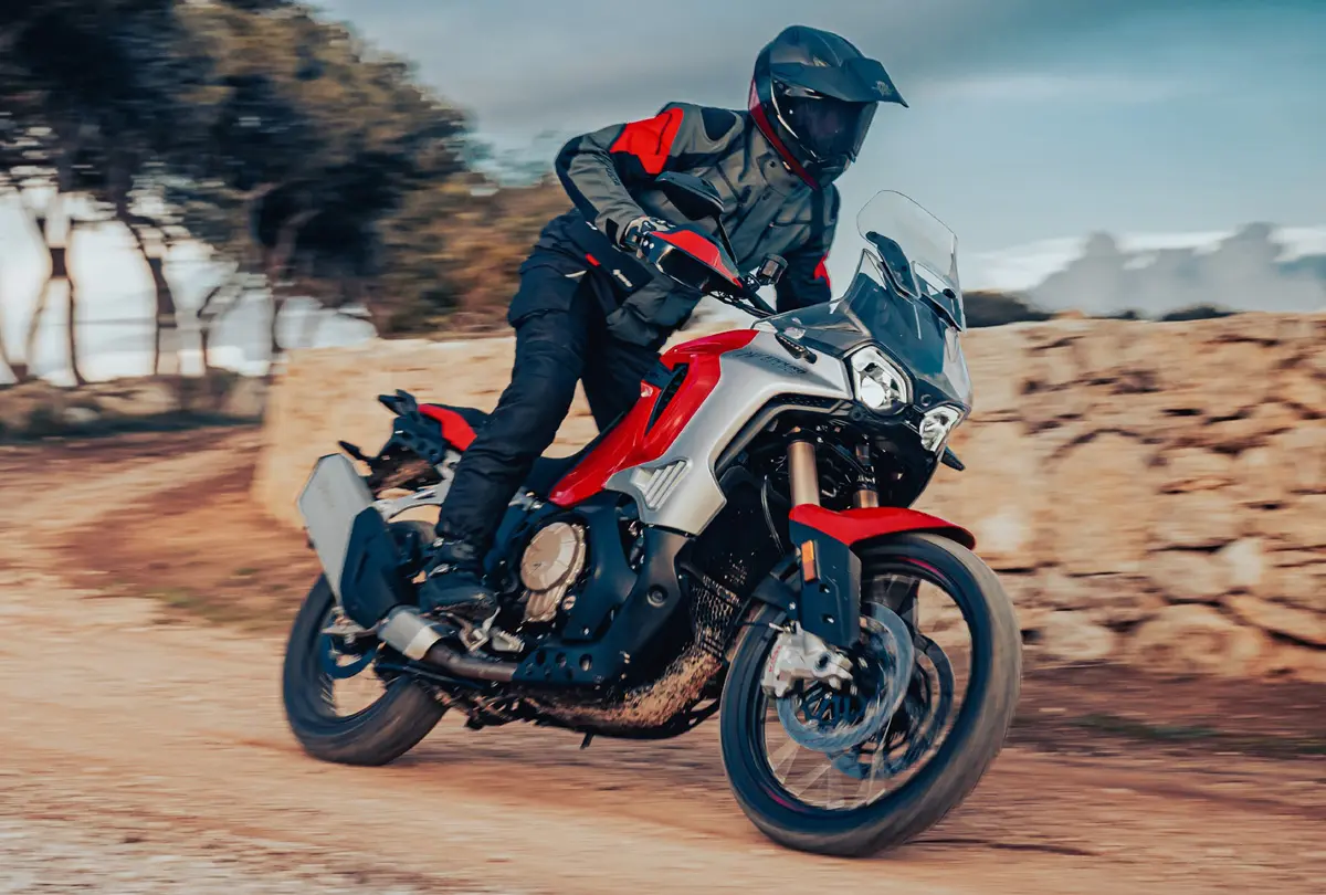 mv agusta enduro veloce