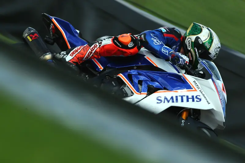 peter hickman free practice 1 cadwellpark 2017